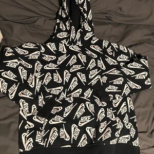 Nike Monochrome Logo Sweatshirt